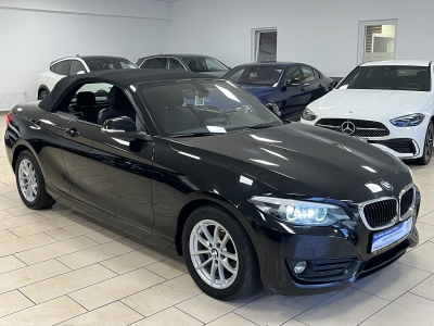 BMW 218 d Business*Navi*LED*SHZ*BT-Audio*1-Hand*