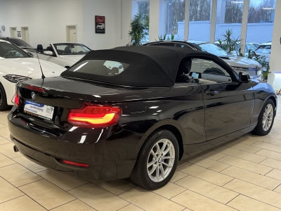 BMW 218 d Business*Navi*LED*SHZ*BT-Audio*1-Hand*