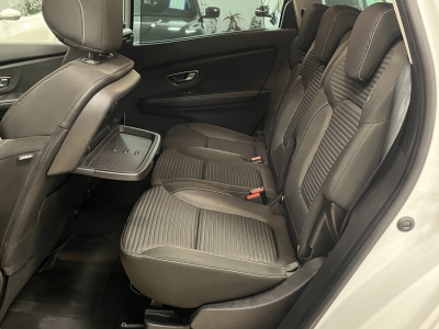 Renault Grand Scenic AHK*Navi*PDC*SHZ*BT*ACC*SPURHALTE*