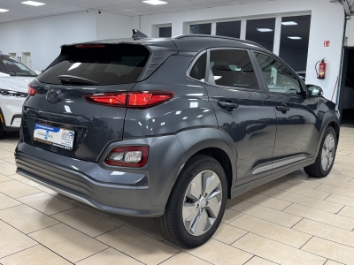 Hyundai Kona Elektro Advantage Elektro CarPlay*PDC*W-Paket*Navi*
