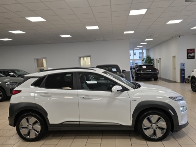 Hyundai Kona Elektro Premium*HeadUp*ACC*LED*NAVI*Leder*RCam*SHZ*