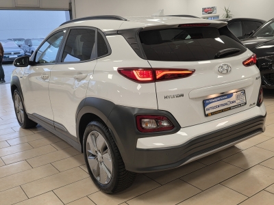 Hyundai Kona Elektro Premium*HeadUp*ACC*LED*NAVI*Leder*RCam*SHZ*