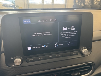 Hyundai Kona Elektro Select 2WD*ACC*CarPlay*SHZ*R-Cam*SOH100%*