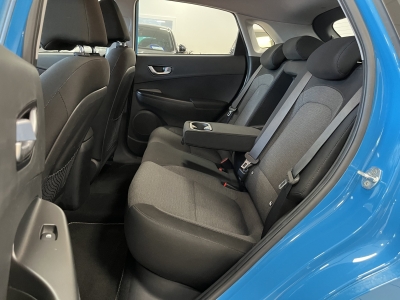 Hyundai Kona Elektro Select 2WD*CarPlay*R-Cam*ACC*SHZ*SOH100%*
