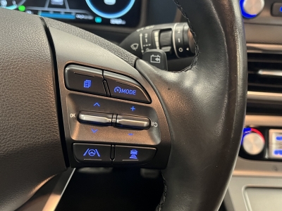 Hyundai Kona Elektro Select dig.Cockpit ACC R.Cam SHZ SOH:100%