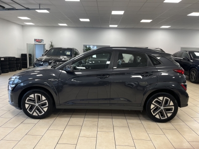 Hyundai Kona Elektro Select dig.Cockpit ACC R.Cam SHZ SOH:100%