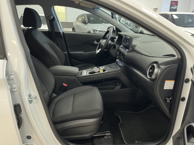 Hyundai Kona Elektro Select 2WD*ACC*R-Cam*CarPlay*PDC*