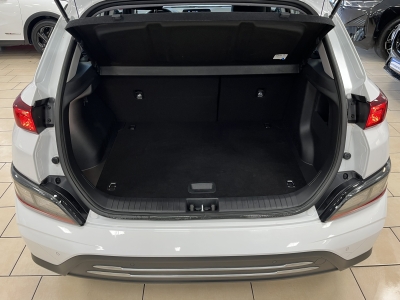 Hyundai Kona Elektro Select 2WD*ACC*R-Cam*CarPlay*PDC*