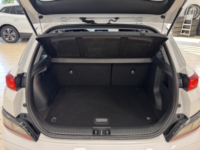 Hyundai Kona Elektro Select*2WD*ACC*CarPlay*Cam*WinterP.*SOH100%