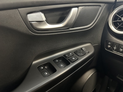 Hyundai Kona Elektro Select*Digital*ACC*CarPlay*Cam*SHZ*SOH100%*