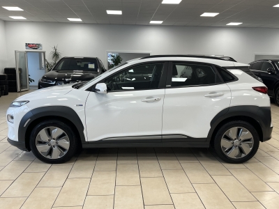 Hyundai Kona Elektro Trend 2WD*CarPlay*Navi*R-Cam*SOH:100*KRELL*