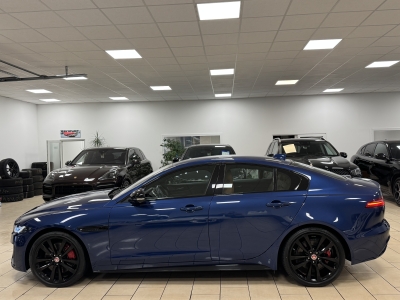 Jaguar XE R-Dynamic*BlackPack*Leder*ACC*360°Cam*Meridian*