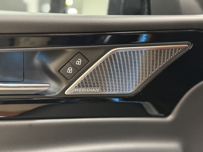 Jaguar XE R-Dynamic*BlackPack*Leder*ACC*360°Cam*Meridian*