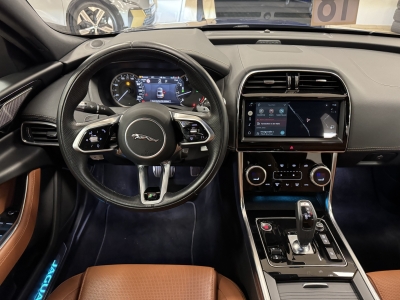 Jaguar XE R-Dynamic*BlackPack*Leder*ACC*360°Cam*Meridian*