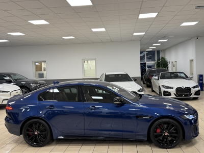 Jaguar XE R-Dynamic*BlackPack*Leder*ACC*360°Cam*Meridian*