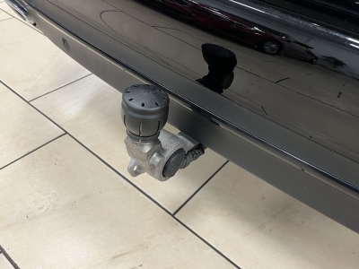 Mercedes-Benz E 300 de Avantgarde*AHK*LED*R.Cam*SHZ*Navi*