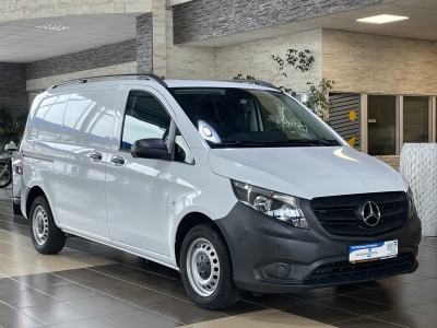 Mercedes-Benz Vito 114 CDI kompakt Würth-Regale R.Cam PDC DAB