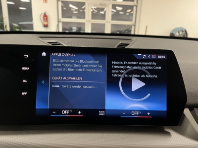 BMW iX1 30 xDrive*LED*Navi*R-Cam*CarPlay*SHZ*Curved*