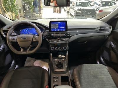 Ford Kuga ST-Line X*AHK*HUD*R-Cam*ACC*LED*Navigation*