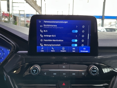Ford Kuga ST-Line X*AHK*HUD*R-Cam*ACC*LED*Navigation*