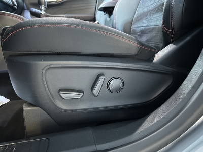 Ford Kuga ST-Line X*AHK*HUD*R-Cam*ACC*LED*Navigation*