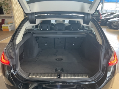 BMW 320 d*LED*Curved*CarPlay*Navi*ACC*SHZ*BMW-Live*