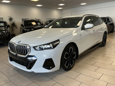 BMW 530 e M Sport*AHK*Leder*R-Cam*Harman-Kardon*ACC*