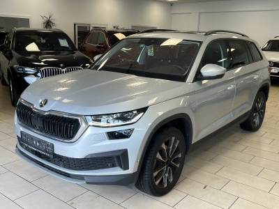 Skoda Kodiaq Tour S-Dach*360°Cam*CarPlay*4xSHZ*Navi*1H