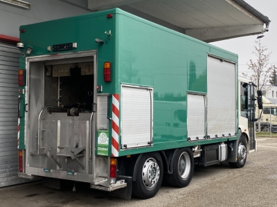 Mercedes-Benz Econic 2633 PLATZ Mülltonnenwaschanlage