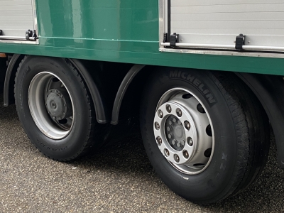 Mercedes-Benz Econic 2633 PLATZ Mülltonnenwaschanlage