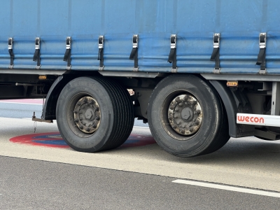 ANDERE Wecon AZ218LN Jumbo Tandem 7,6m P+P Luftfederung