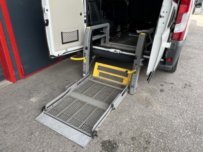 Citroen Jumper 4X4 Dangel Live Klima 8-Sitzer Rollstuhl