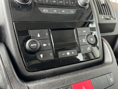 Citroen Jumper 4X4 Dangel Live Klima 8-Sitzer Rollstuhl