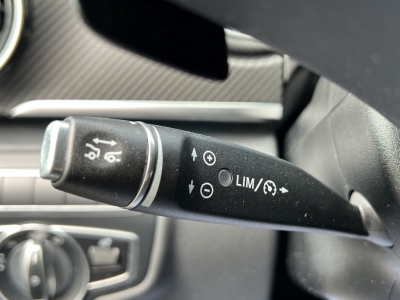 Mercedes-Benz V 300 d AVANTGARDE AMG line kompakt Burmester