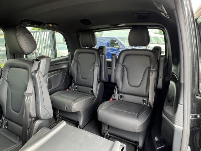 Mercedes-Benz V 300 d AVANTGARDE AMG line kompakt Burmester