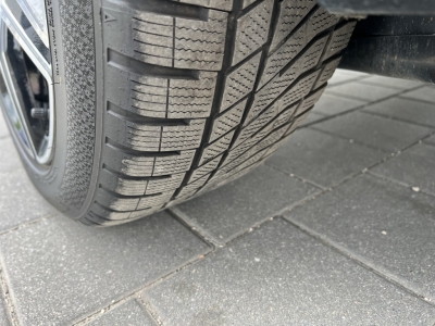 Mercedes-Benz V 300 d AVANTGARDE AMG line kompakt Burmester