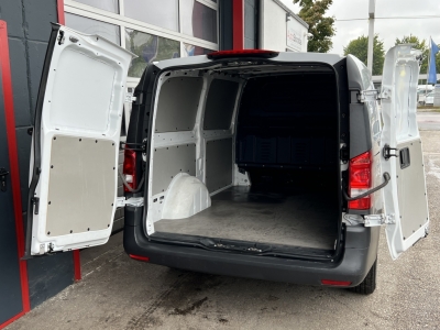 Mercedes-Benz Vito 110 CDI Lang Klima 3-Sitzer Heckfl&uuml;gelt&uuml;ren