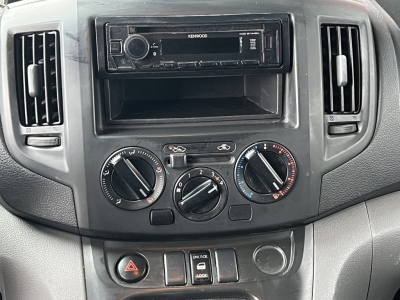 Nissan NV200 Pro Heckt&uuml;ren 180&deg; Schiebet&uuml;r rechts 