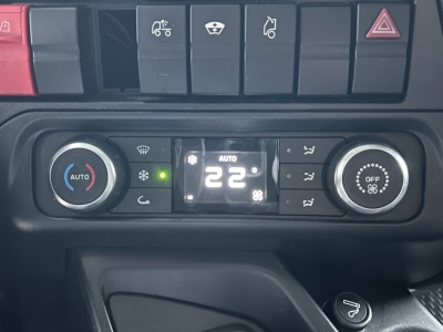 IVECO Stralis AD190S31 4,2mRdst Klimaaut. Intander ACC