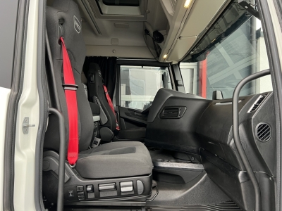 IVECO Stralis AS440S46T LNG ACC Intarder BSIS+Kamera