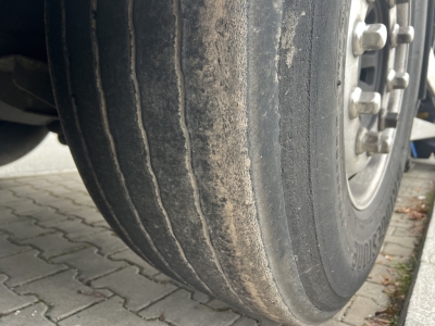 ANDERE Reisch Luftfederung Liftachse Scheibenbremsen 