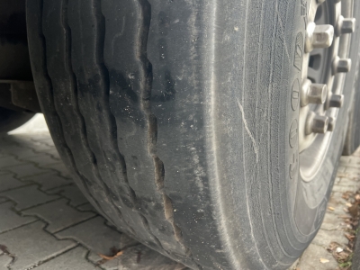 ANDERE Reisch Luftfederung Liftachse Scheibenbremsen 