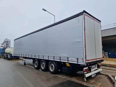 SCHMITZ SCS24/L 13.62 E B 1.Hand Liftachse Edscha Portal