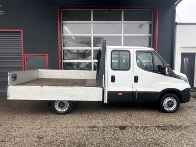 IVECO Daily 35S13 Doppelkabine 140&acute;tkm AHK 7-Sitzer 
