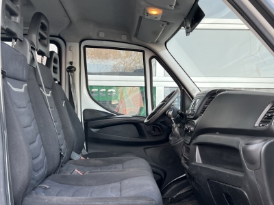 IVECO Daily 35S16 DoKa Klima AHK 7-Sitzer Start/Stop 
