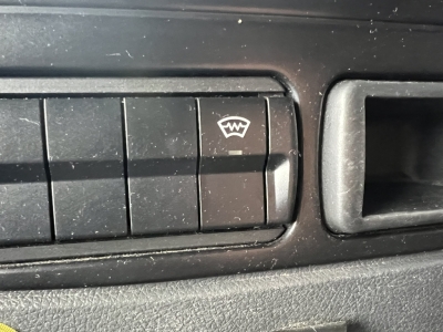 Mercedes-Benz Atego 821 Euro6 Klima Tempomat 6,1m Koffer + LBW