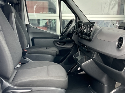 Mercedes-Benz Sprinter 517 CDI PRO Automatik  Spurhalte AHK 