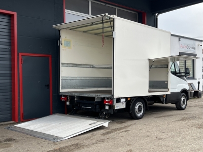 IVECO Daily 35S12 3,1m Koffer 3mRdst LBW Kamera 3-Sitz
