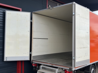 IVECO Daily 35S14A Hi-Matic Klima 4,35m Portalt&uuml;ren