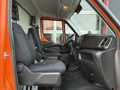 IVECO Daily 35S14A Hi-Matic Klima 4,35m Portalt&uuml;ren